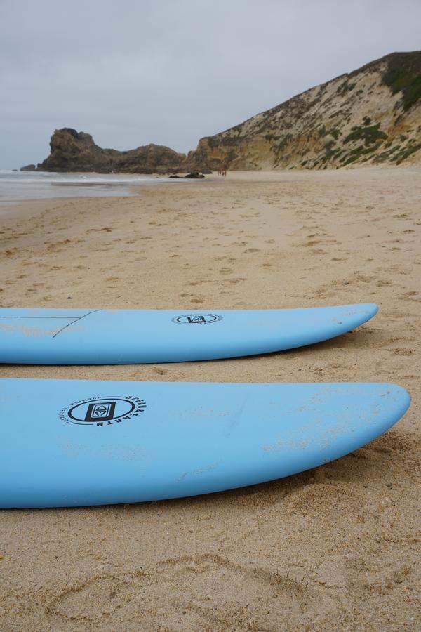 Zulla Nazare'S Surf Village Exterior photo